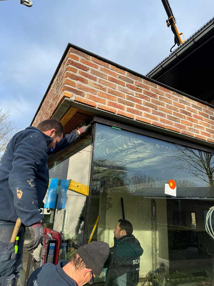vrachtwagen met kraan